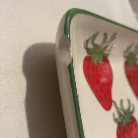 Strawberry Design Rectangular Tray - Picture 4 of 4